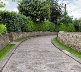 Reclaimed Paving - Traditional Stone